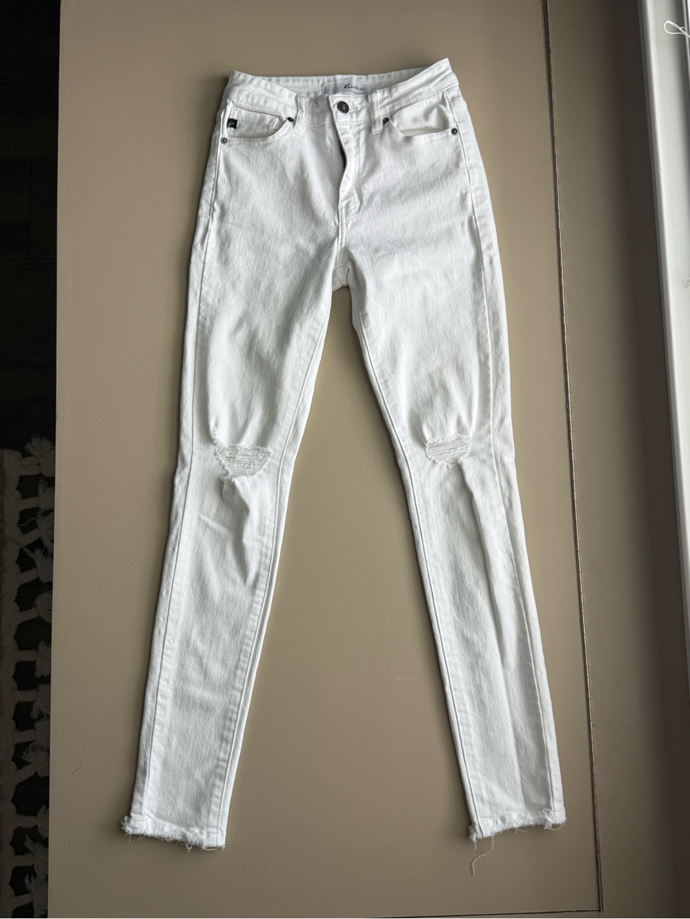 KanCan White Distressed Skinny Jeans Frayed Hem Size 24 / 1